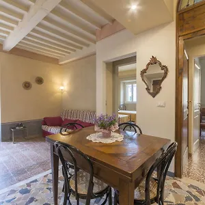 Apartment I Bei Ricordi - Historic Centre 6, Arezzo